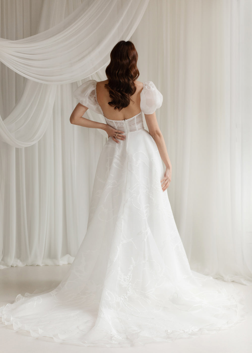 Desiree (Puff Sleeve)