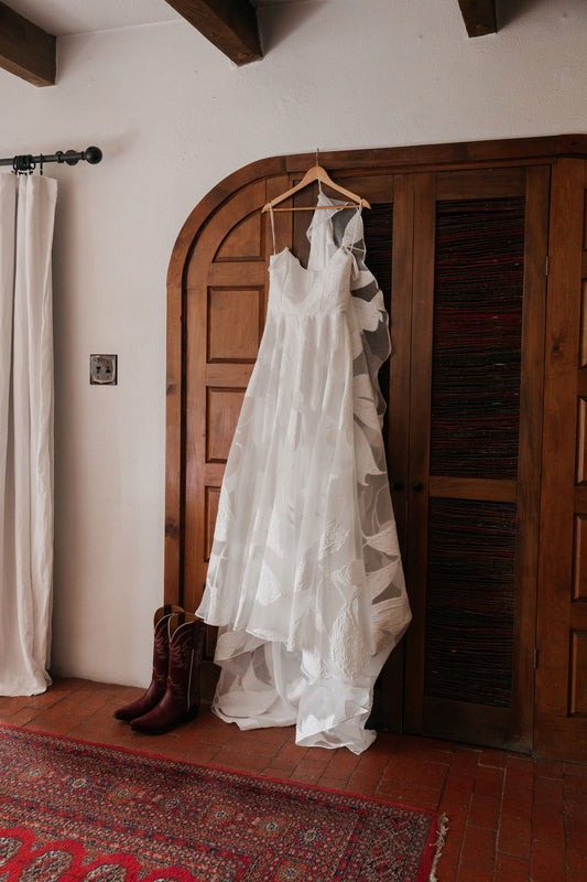 Kelly & Joe: A Warm, Intimate Wedding in Santa Fe, New Mexico