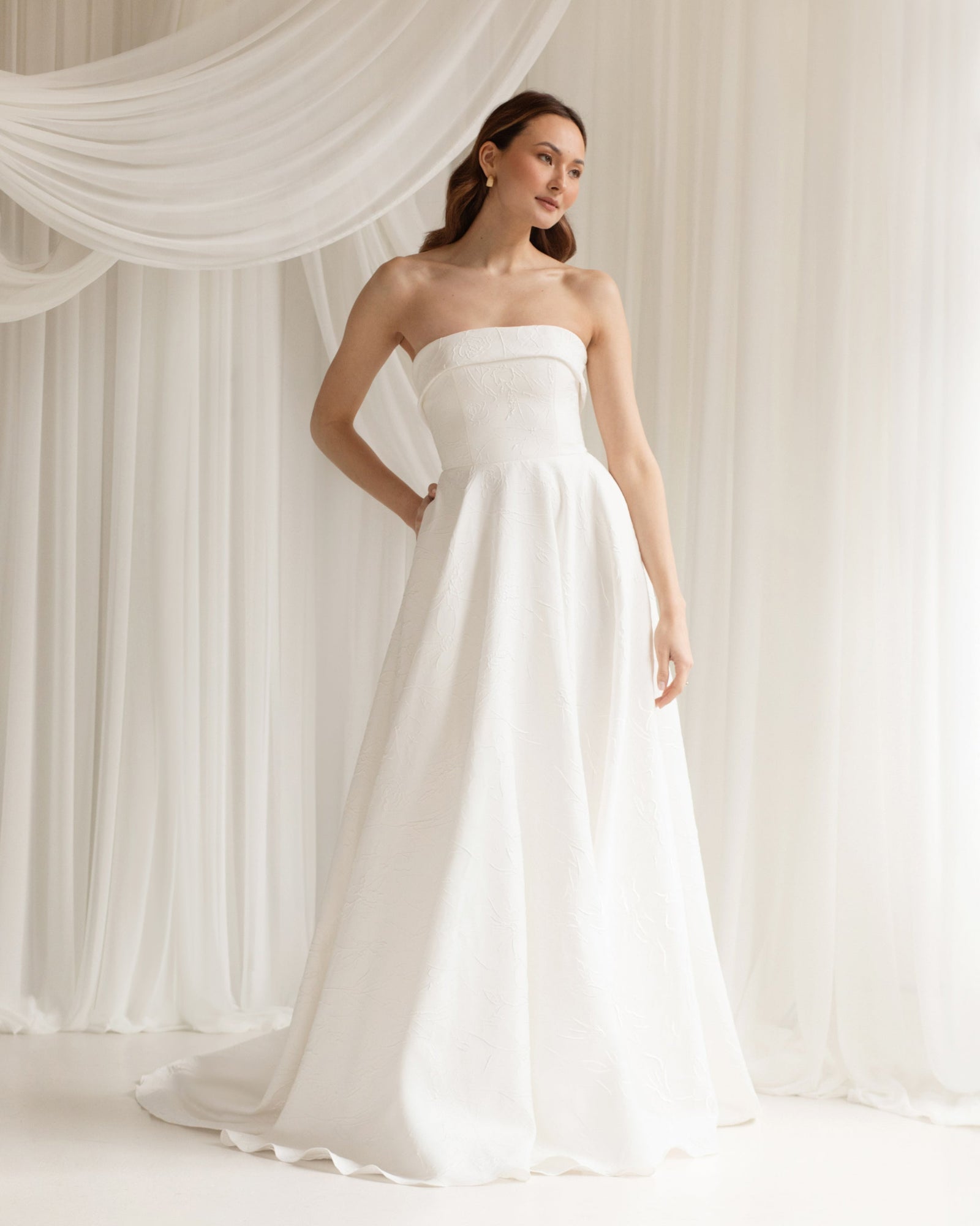 Truvelle Wedding Dresses, Handmade in Vancouver, Canada Truvelle Wedding Dresses, Handmade in Vancouver, Canada