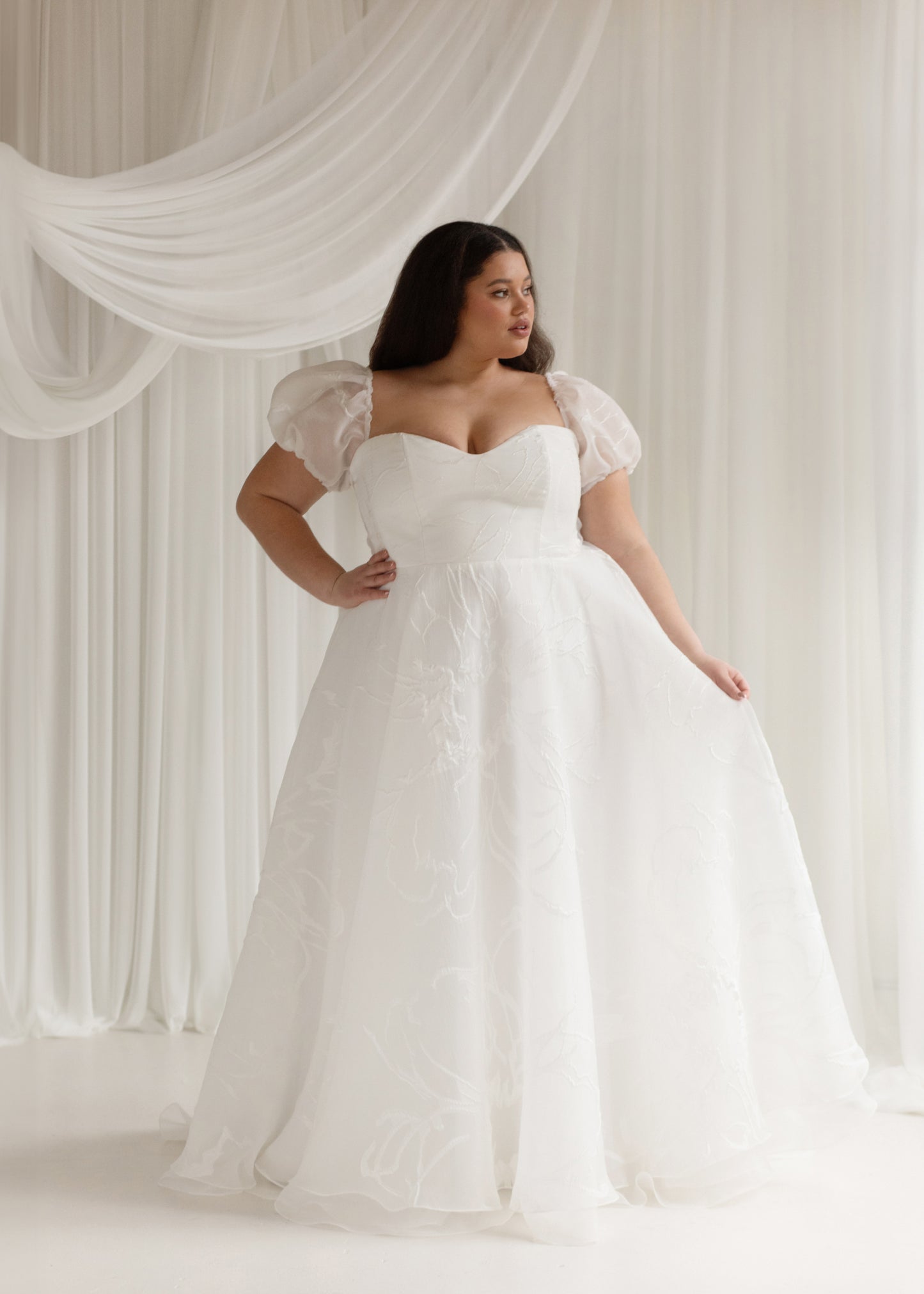 Desiree (Puff Sleeve)
