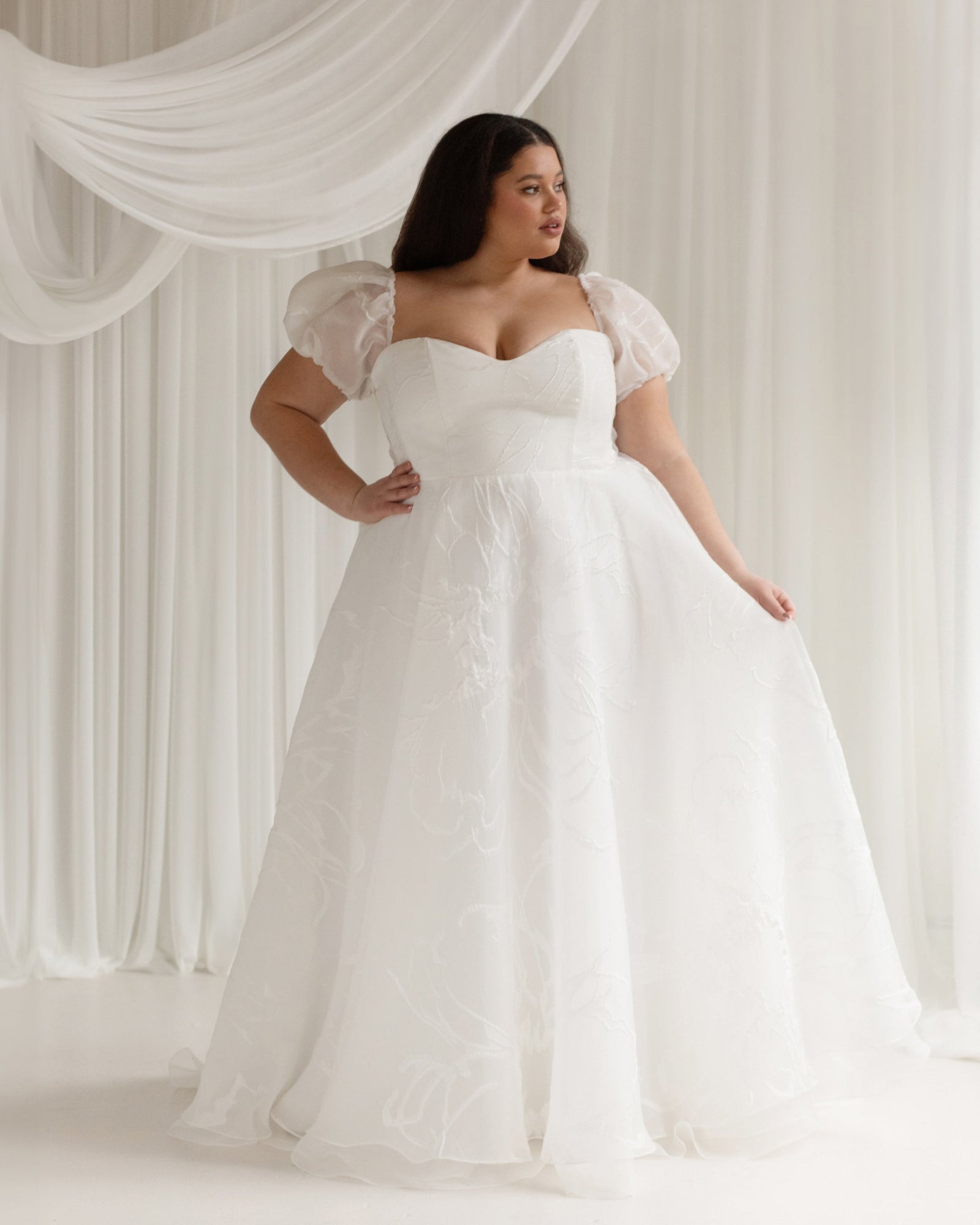 Desiree (Puff Sleeve)