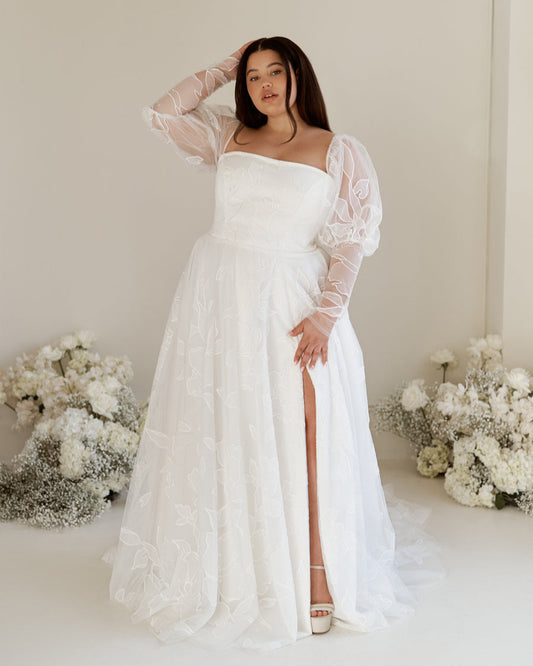 Simone (Sleeve)