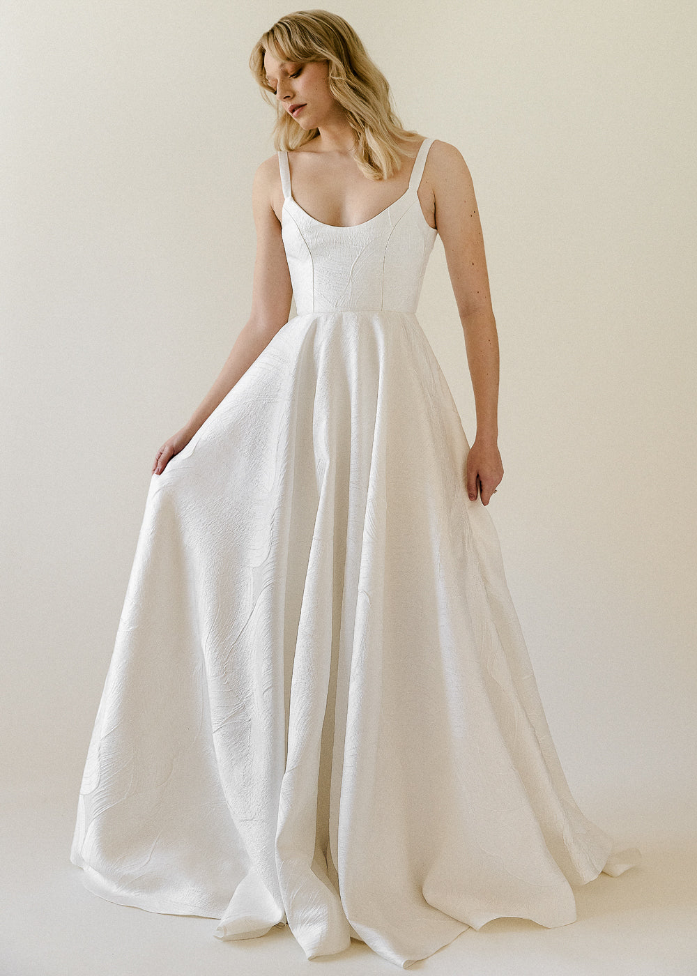 Lucinda (Version 1)